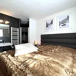 Alpenpura - Mit Sauna Und Panoramablick Neukirchen am Großvenediger