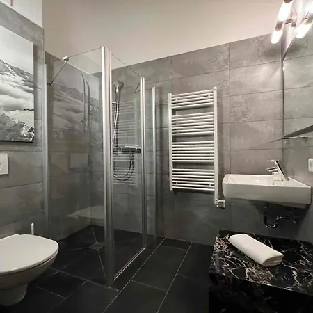 Alpenpura Boutique Mit Sauna Und Panoramablick Domek alpejski *