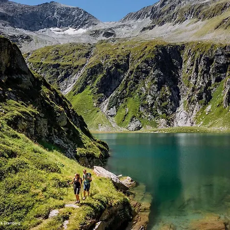 Domek alpejski Alpenpura Boutique Mit Sauna Und Panoramablick