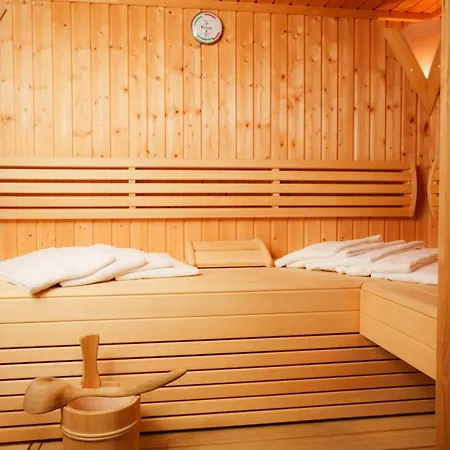 Domek alpejski Alpenpura Boutique Mit Sauna Und Panoramablick *