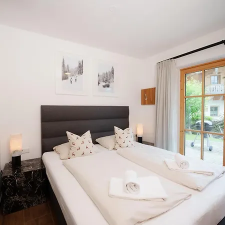 Domek alpejski Alpenpura Boutique Mit Sauna Und Panoramablick