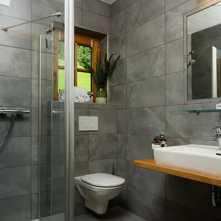 شاليه Alpenpura Boutique Mit Sauna Und Panoramablick *