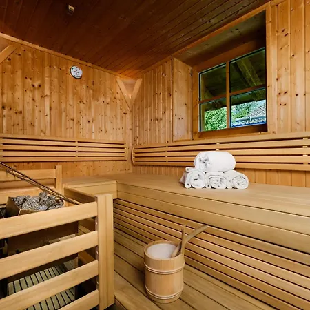 Alpenpura Boutique Mit Sauna Und Panoramablick Neukirchen am Großvenediger